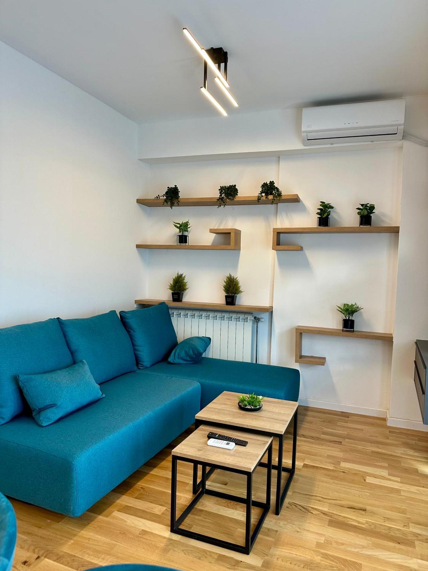 Downtown Riverside Apartments Skopje Bagian luar foto