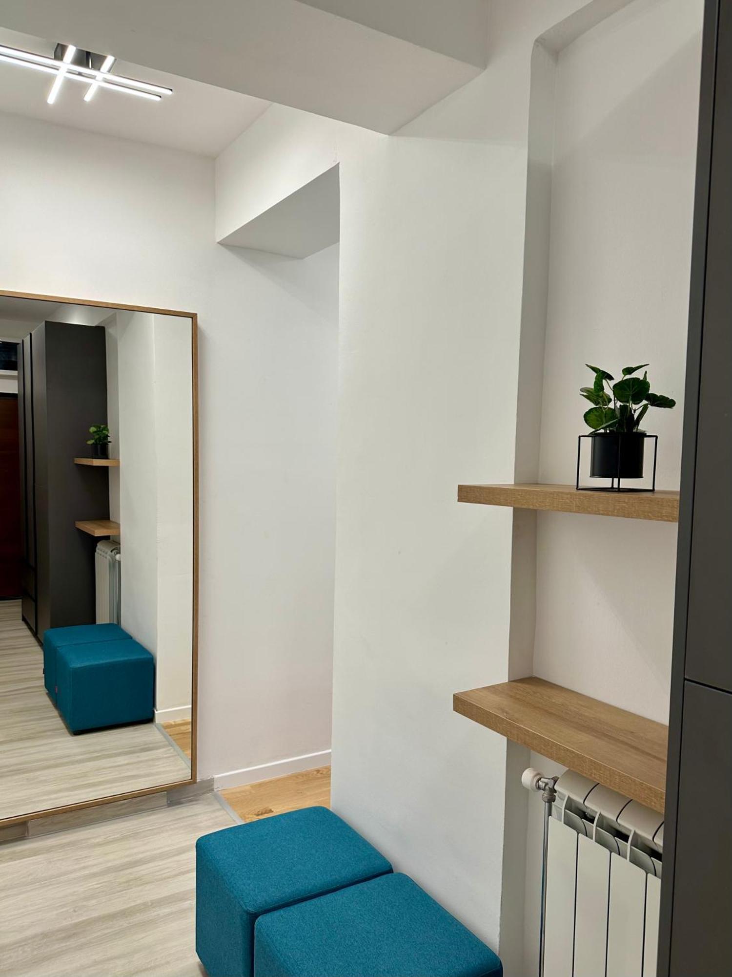 Downtown Riverside Apartments Skopje Bagian luar foto